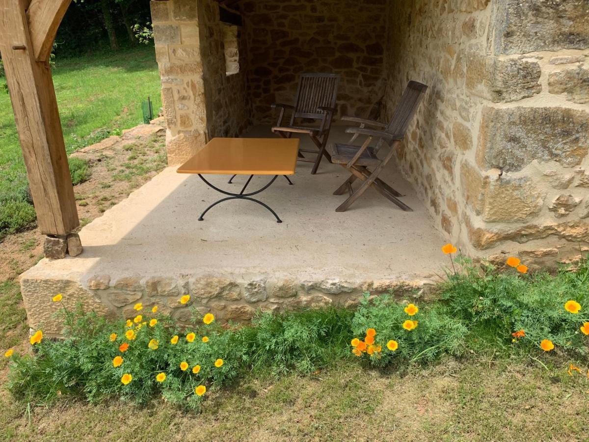 Gite Chez Le Gaulois 카르삭아일락 외부 사진